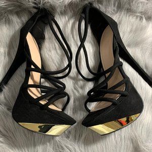 Stiletto sling back with gold accent